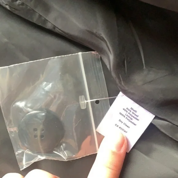 Talbots Elegant Black Suit Jacket - Picture 6 of 8